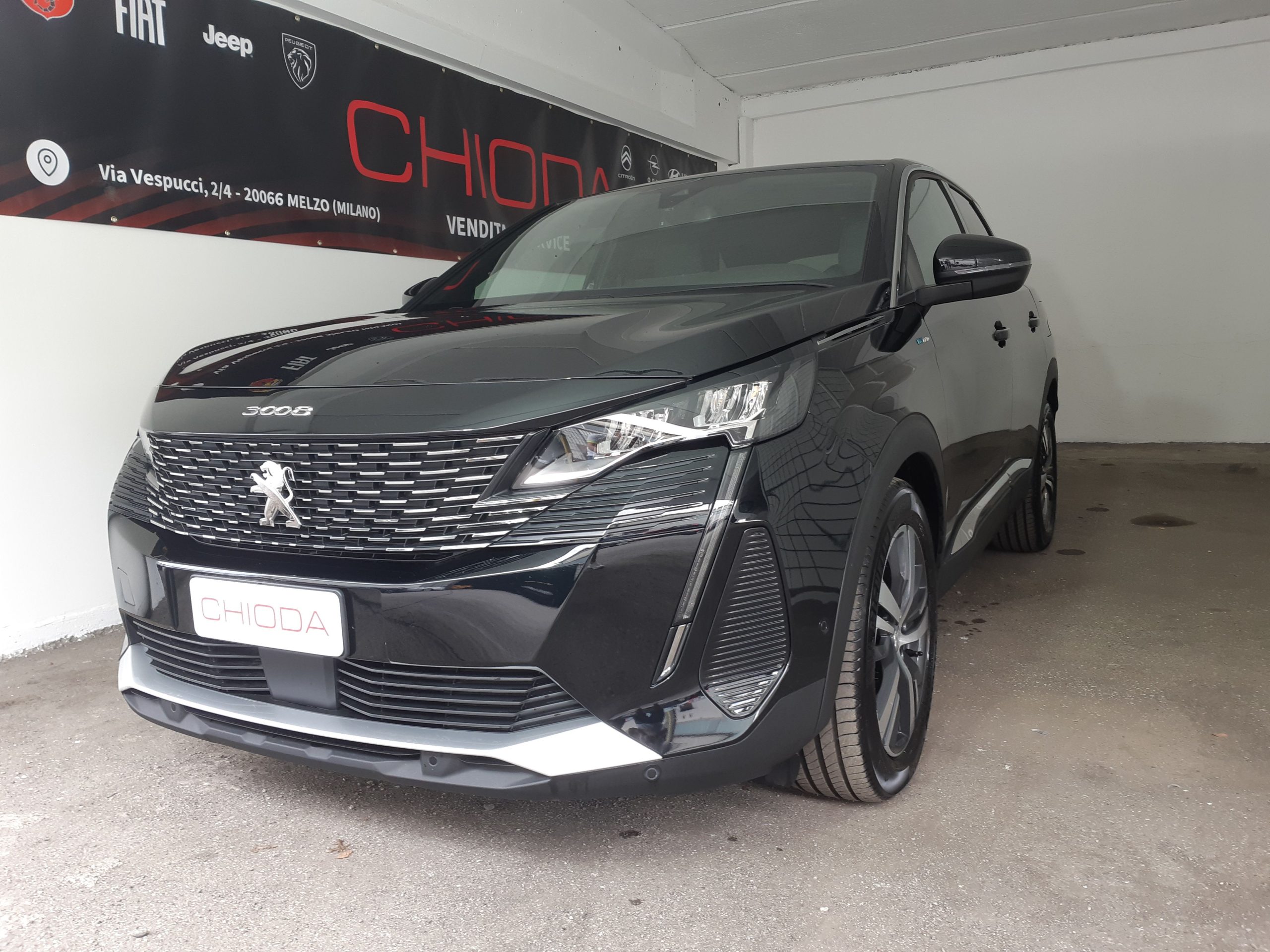 PEUGEOT 3008